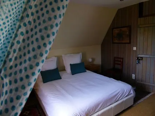 Ailleurs Sous Les Etoiles Bed & Breakfast