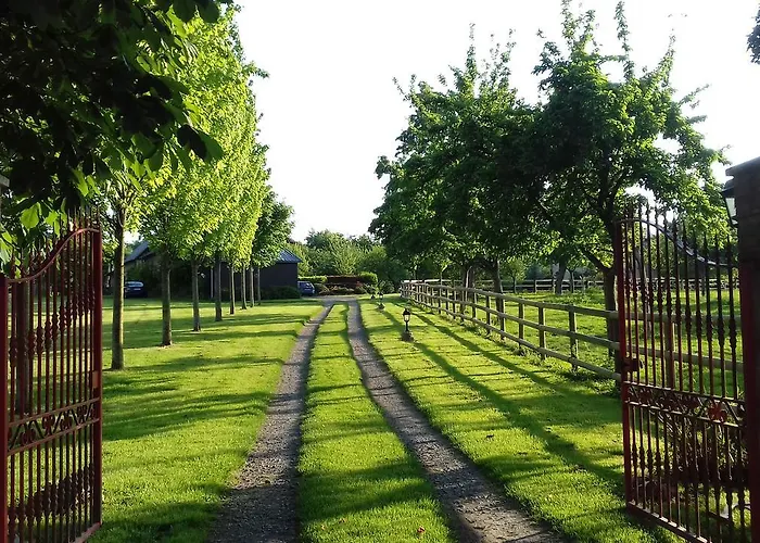 Ailleurs Sous Les Etoiles * Manneville-la-Raoult