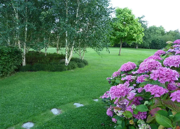 Ailleurs Sous Les Etoiles Bed & Breakfast *